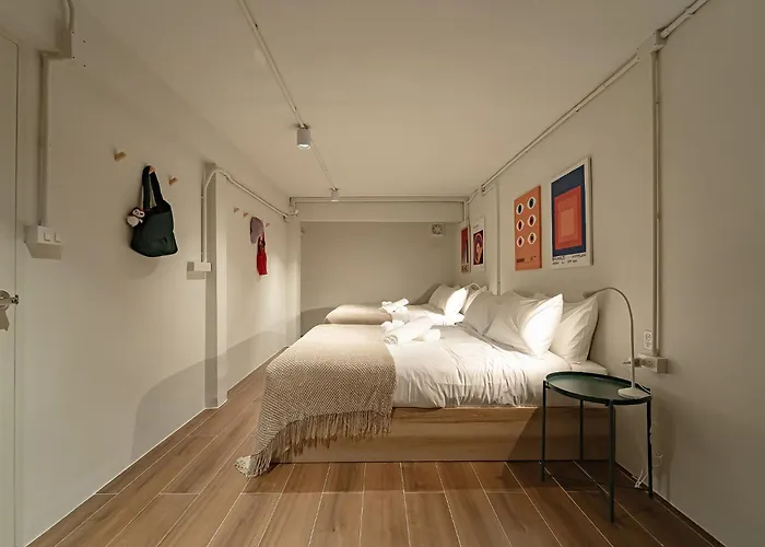 - 5 Mins From Mrt Huai Khwang * Bangkok