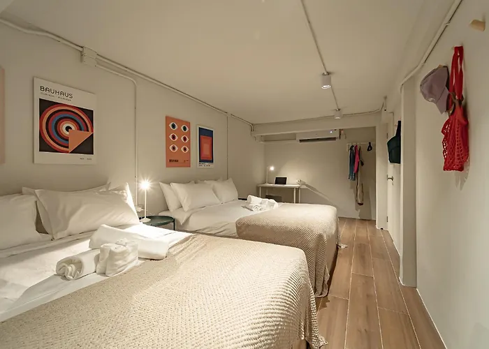 Apartment - 5 Mins From Mrt Huai Khwang Bangkok
