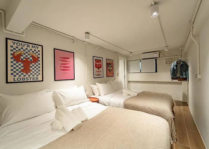 Apartment - 5 Mins From Mrt Huai Khwang