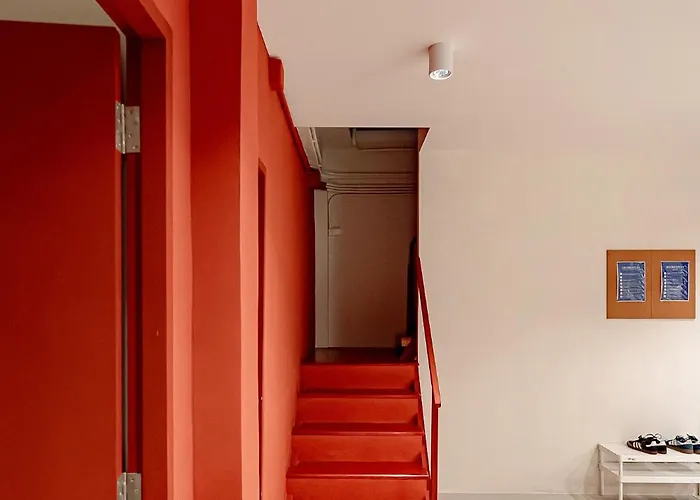 Apartment - 5 Mins From Mrt Huai Khwang