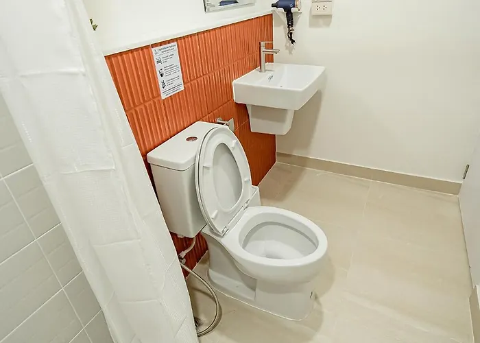 - 5 Mins From Mrt Huai Khwang Bangkok